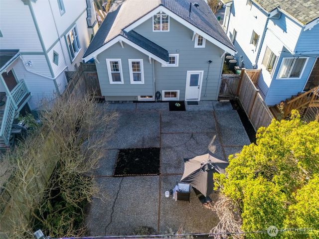 520 W Smith Street, Seattle, WA 98119