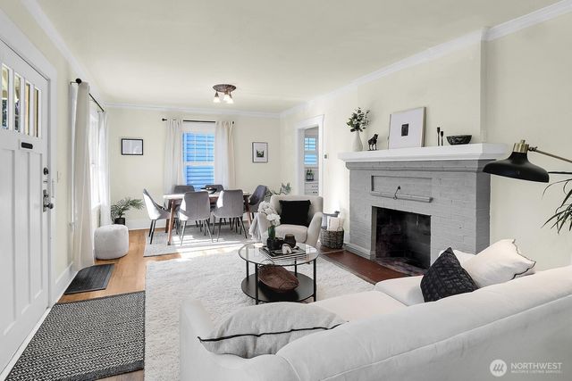 520 W Smith Street, Seattle, WA 98119