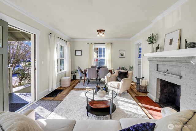 520 W Smith Street, Seattle, WA 98119