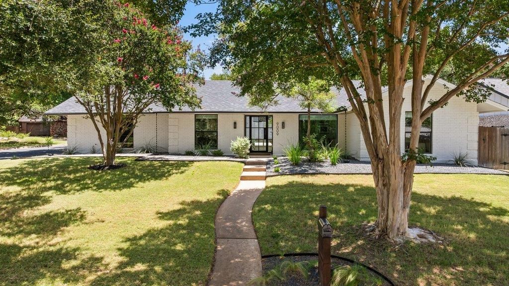 9009 Rockcrest DR, Austin, TX 78759