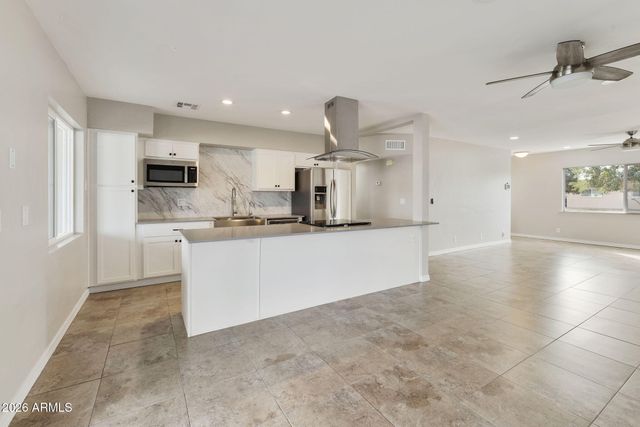 416 W IVANHOE Place, Chandler, AZ 85225