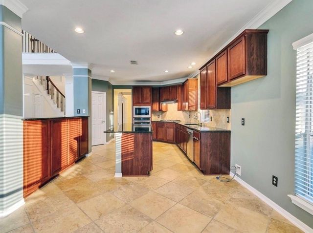 1904 Keswick Court, Pearland, TX 77581