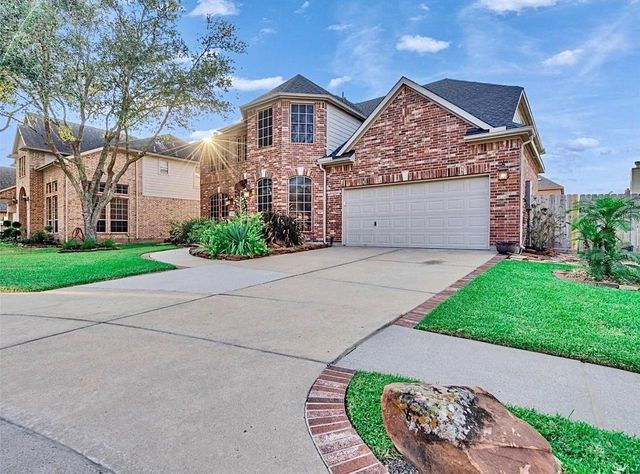 1904 Keswick Court, Pearland, TX 77581