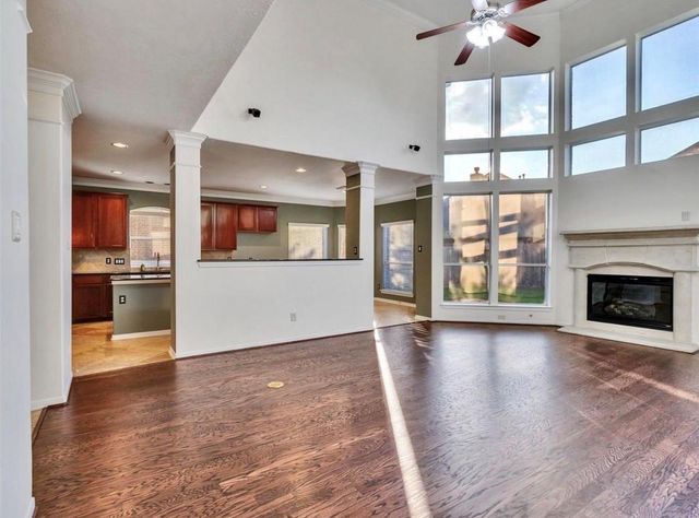 1904 Keswick Court, Pearland, TX 77581