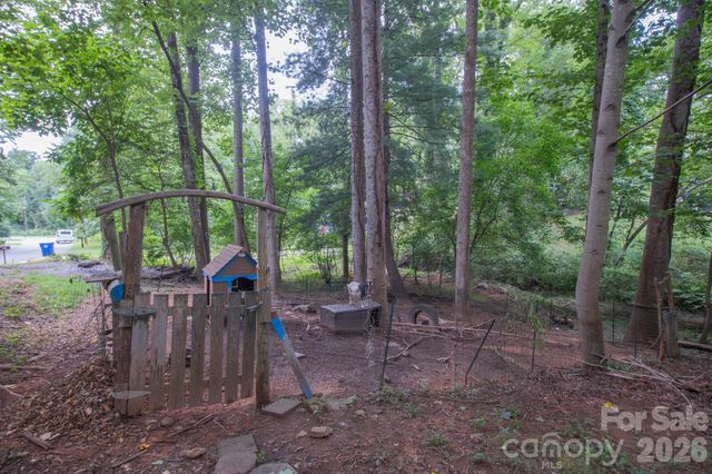 99999 Rumbough Place, Asheville, NC 28806