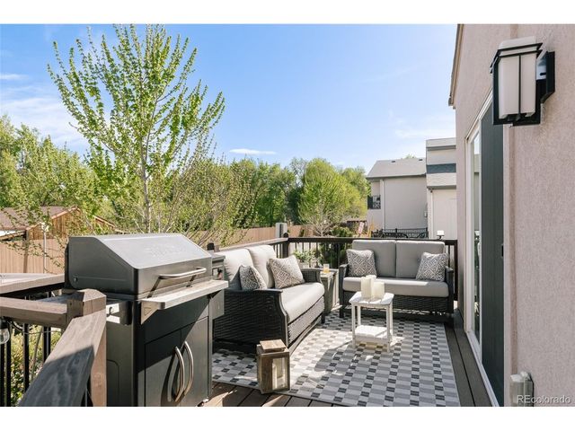 8652 W 49th Pl, Arvada, CO 80002