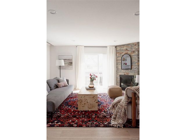 8652 W 49th Pl, Arvada, CO 80002