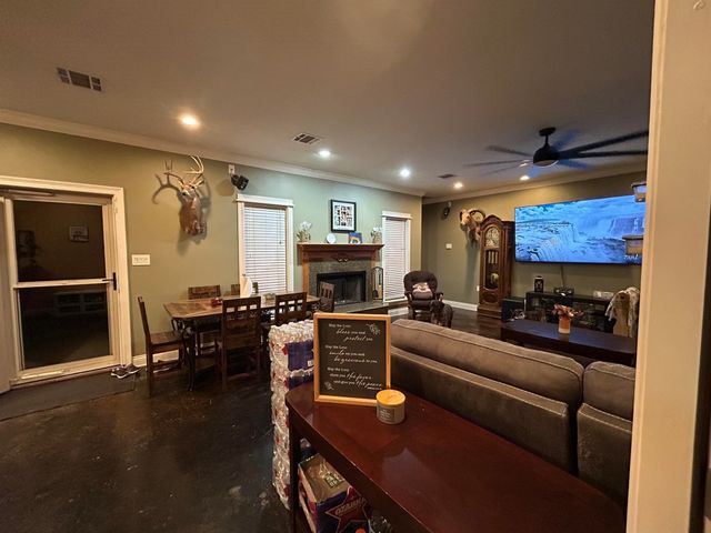 530 Sugar Plum Street, Houma, LA 70364