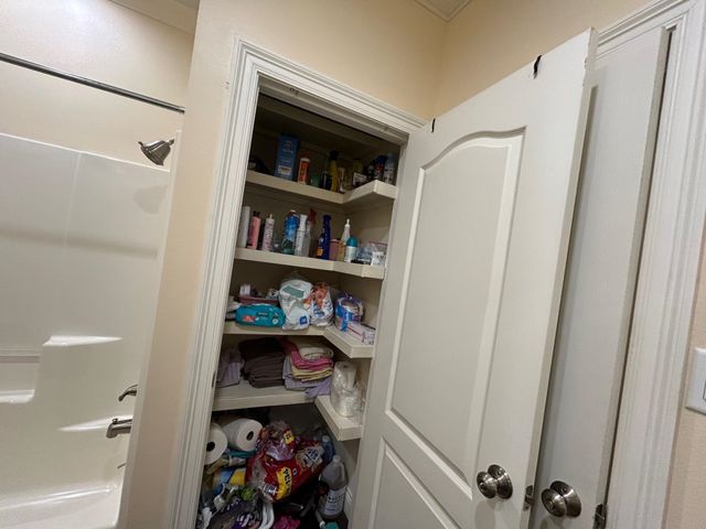 530 Sugar Plum Street, Houma, LA 70364