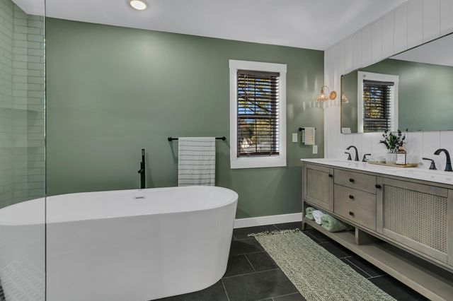 501 Riverside Avenue N, Sartell, MN 56377