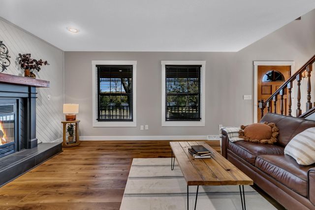 501 Riverside Avenue N, Sartell, MN 56377