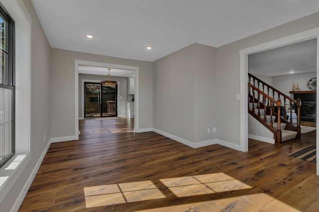 501 Riverside Avenue N, Sartell, MN 56377