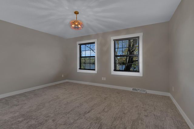 501 Riverside Avenue N, Sartell, MN 56377