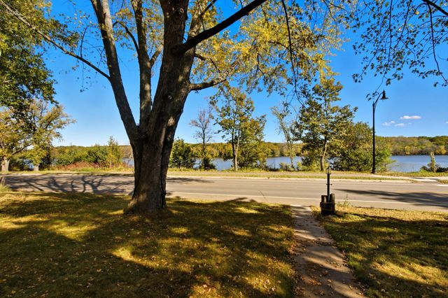 501 Riverside Avenue N, Sartell, MN 56377