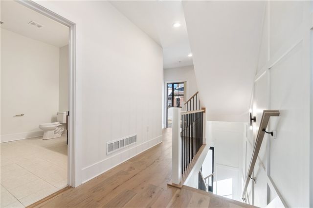 6744 McPherson Blvd, Point Breeze, PA 15208