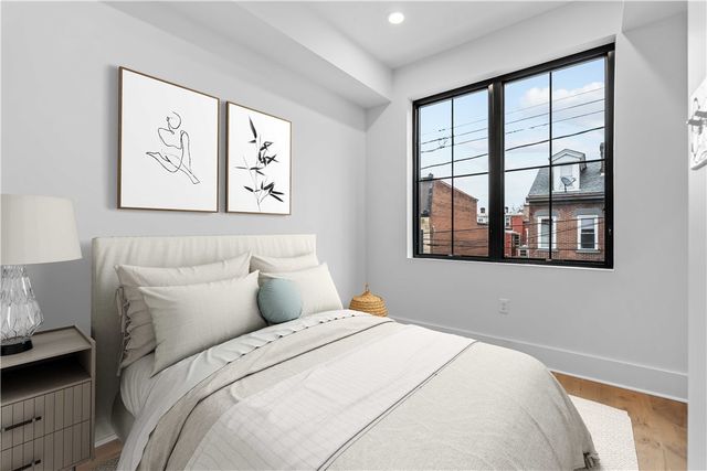 6744 McPherson Blvd, Point Breeze, PA 15208