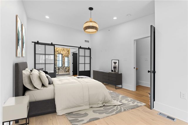 6744 McPherson Blvd, Point Breeze, PA 15208