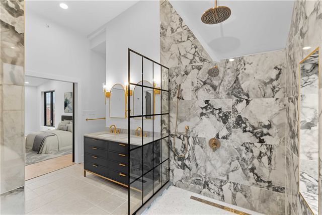 6744 McPherson Blvd, Point Breeze, PA 15208