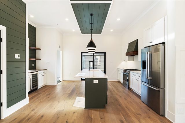 6744 McPherson Blvd, Point Breeze, PA 15208