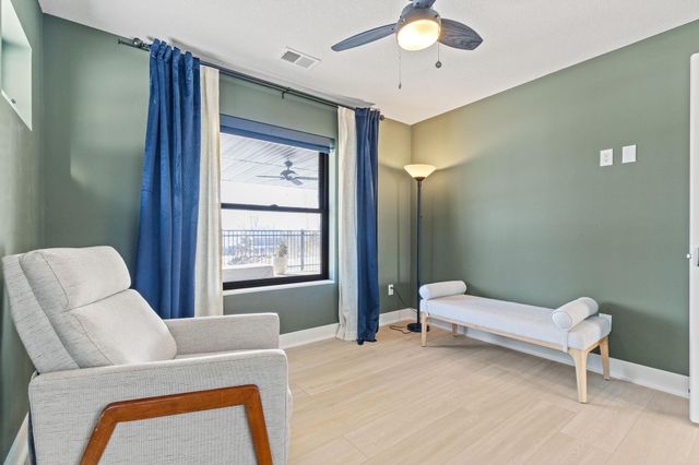 1084 Autumn Oak Lane, Hudson, WI 54016