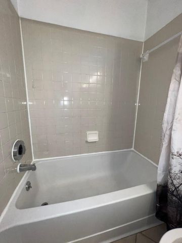 2101 CASCADES BOULEVARD 103, Kissimmee, FL 34741