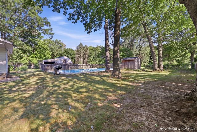 2029 Southland Drive, Muskegon, MI 49442