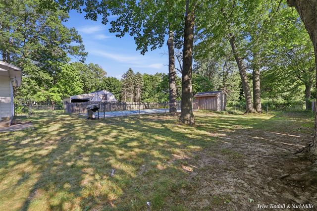 2029 Southland Drive, Muskegon, MI 49442