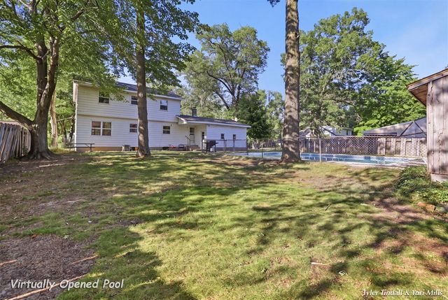 2029 Southland Drive, Muskegon, MI 49442