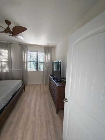 3329 NW 11th Ave 3329, Pompano Beach, FL 33064