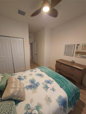 3329 NW 11th Ave 3329, Pompano Beach, FL 33064