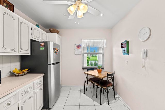 5775 W Fernley Dr Drive W 134, West Palm Beach, FL 33415