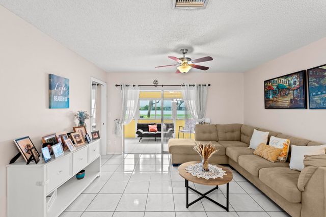5775 W Fernley Dr Drive W 134, West Palm Beach, FL 33415
