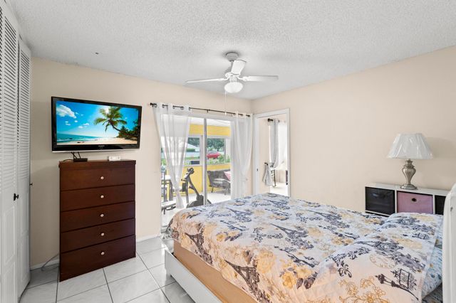 5775 W Fernley Dr Drive W 134, West Palm Beach, FL 33415