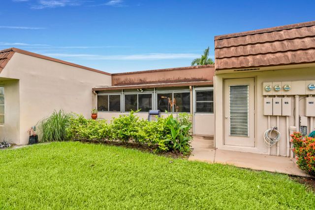 5775 W Fernley Dr Drive W 134, West Palm Beach, FL 33415