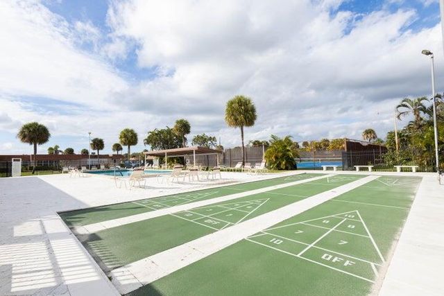 5775 W Fernley Dr Drive W 134, West Palm Beach, FL 33415