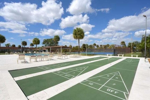 5775 W Fernley Dr Drive W 134, West Palm Beach, FL 33415