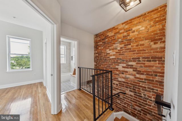 141 NE V STREET, Washington, DC 20002