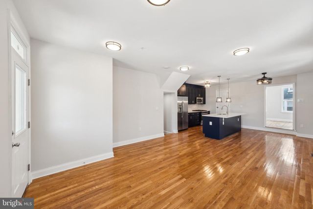 141 NE V STREET, Washington, DC 20002