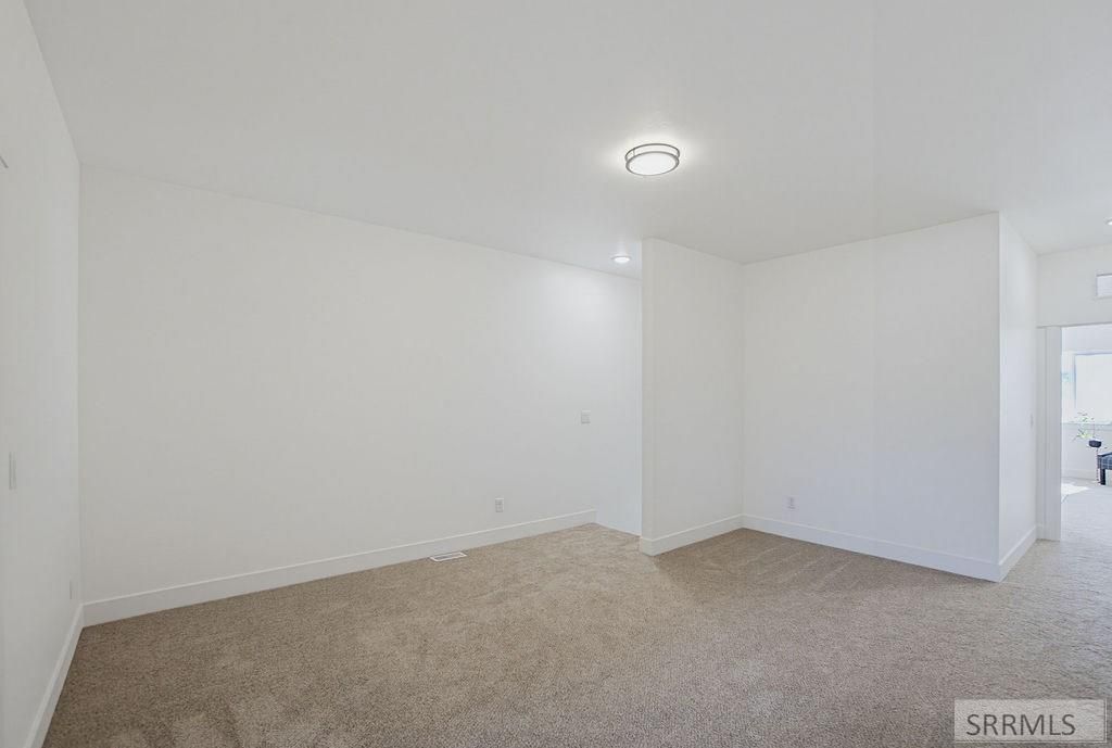 Image 12 of property listing at 1359 Latah Avenue, Idaho Falls, ID 83402