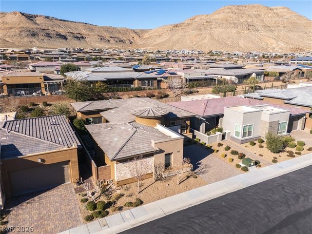 6791 Regency Valley Street, Las Vegas, NV 89148