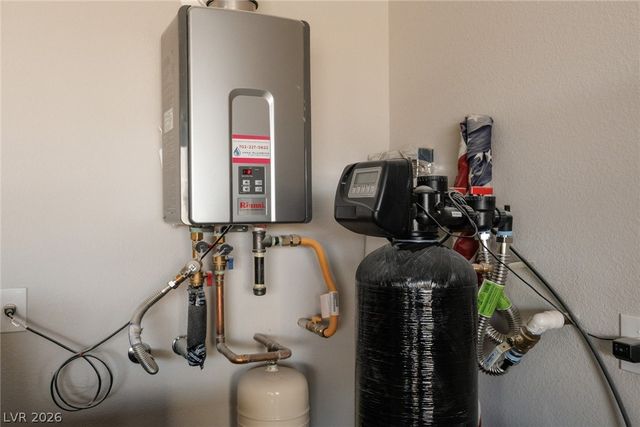 6791 Regency Valley Street, Las Vegas, NV 89148