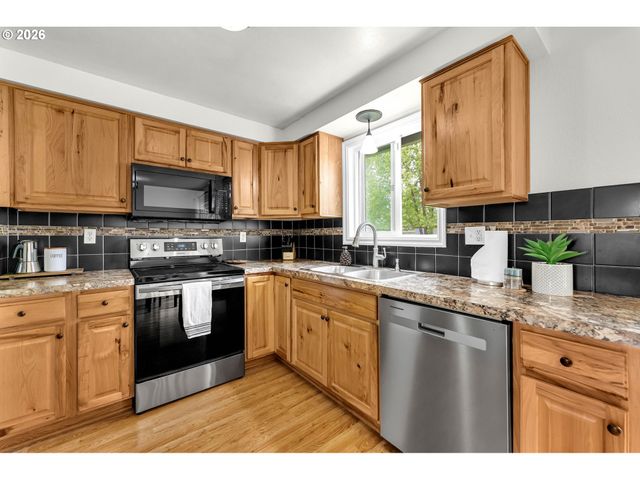 10312 Se 10TH St, Vancouver, WA 98664