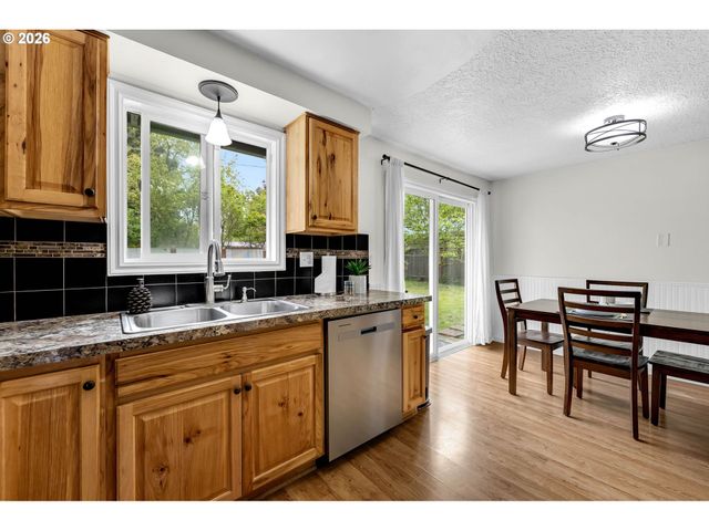 10312 Se 10TH St, Vancouver, WA 98664