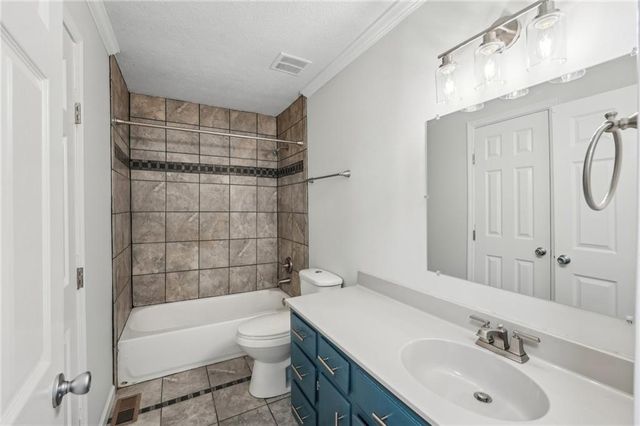 1915 North Road, Snellville, GA 30078