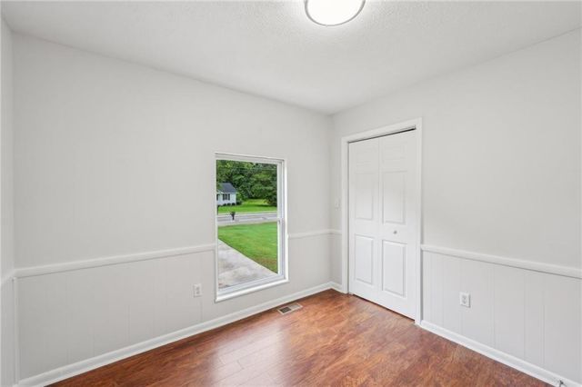 1915 North Road, Snellville, GA 30078