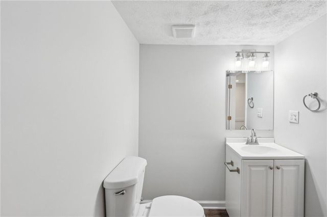 1915 North Road, Snellville, GA 30078