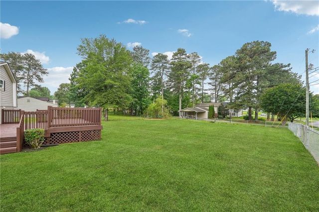 1915 North Road, Snellville, GA 30078