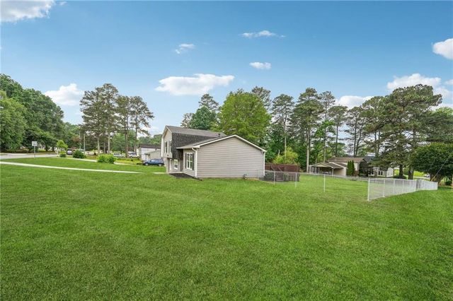 1915 North Road, Snellville, GA 30078