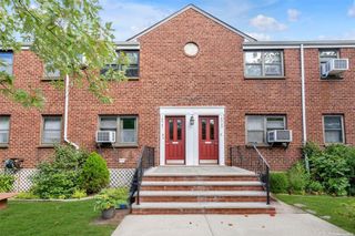 160-51 17th Avenue Lower, Whitestone, NY 11357