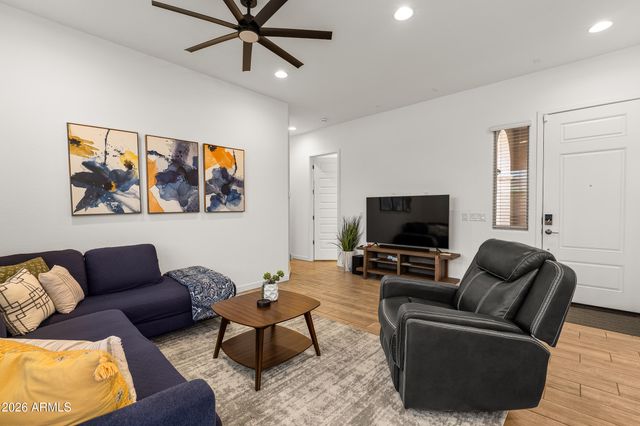 9412 S 41st Drive, Laveen, AZ 85339